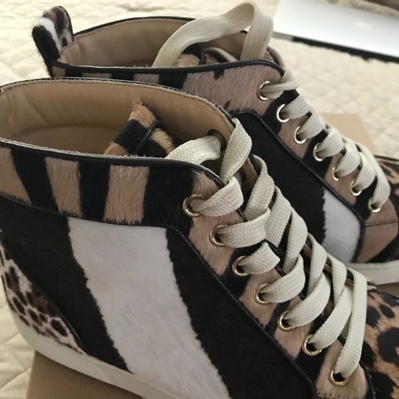 Christian Louboutin: women’s Animal print - Picture 5 of 8